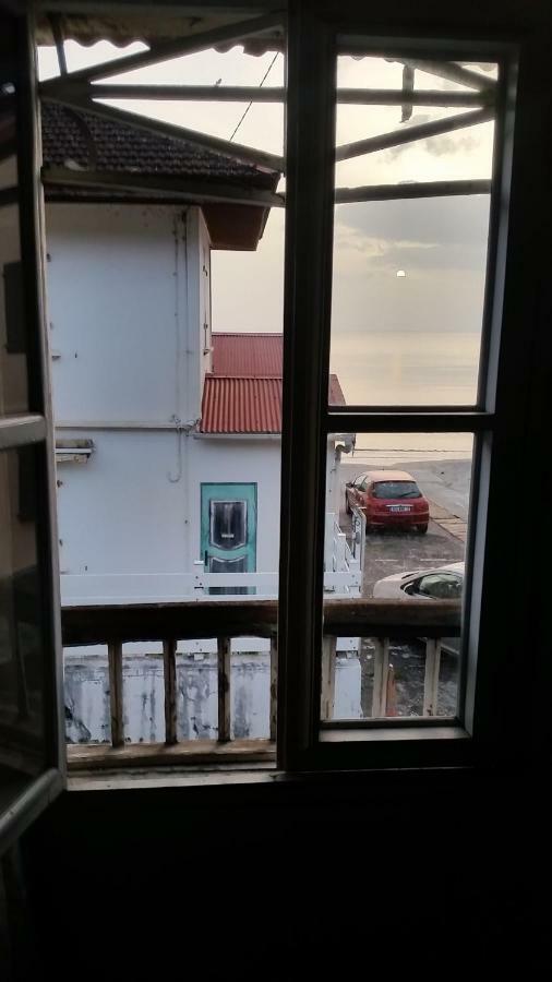 Chambre D'Hote A Saint-Pierre المظهر الخارجي الصورة