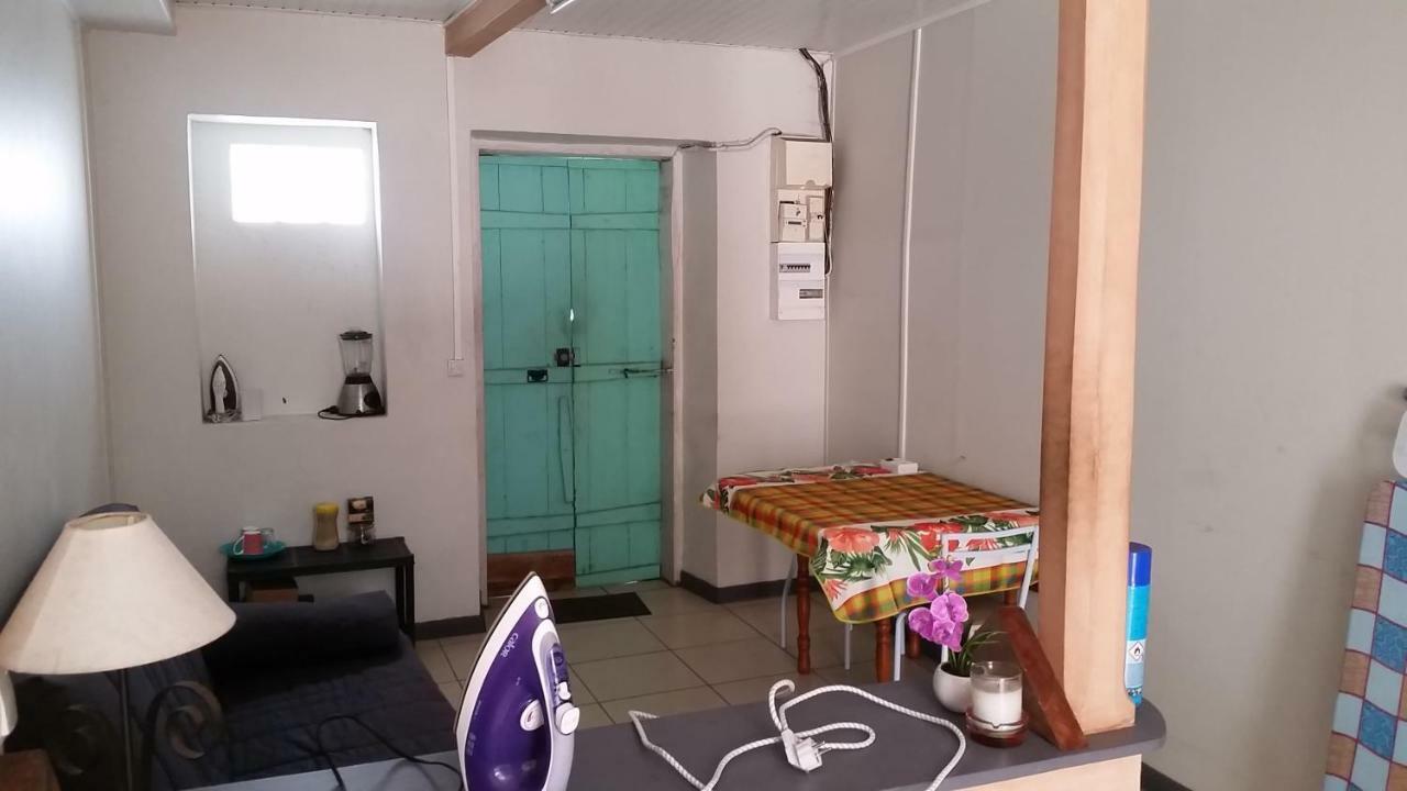 Chambre D'Hote A Saint-Pierre المظهر الخارجي الصورة