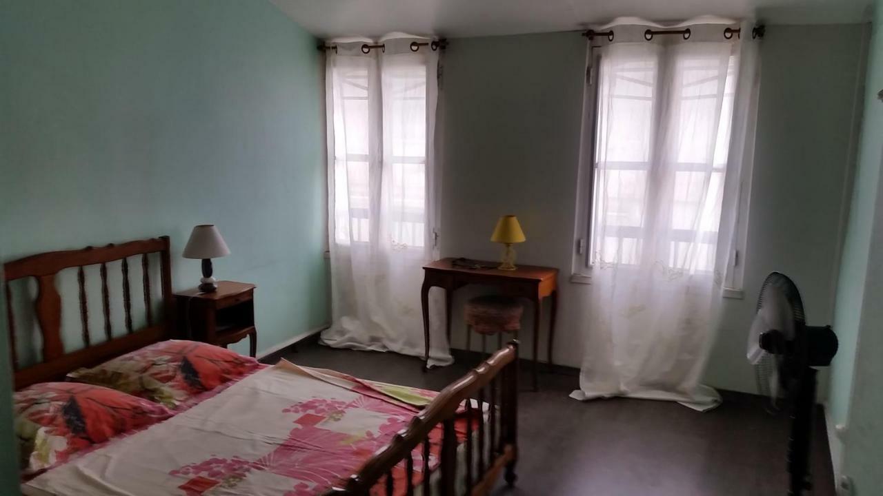 Chambre D'Hote A Saint-Pierre المظهر الخارجي الصورة